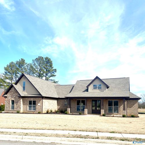 2106 Covington Ln Sw, Decatur, AL, 35603-4298 | Card Image