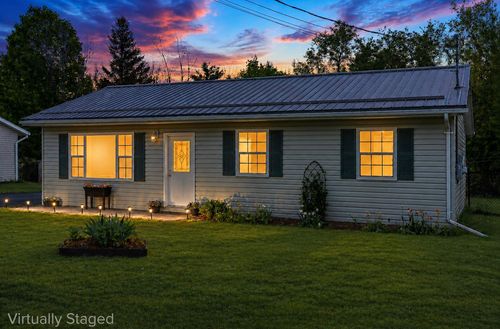 9039 10 Highway, Nictaux, NS, B0S1P0 | Card Image