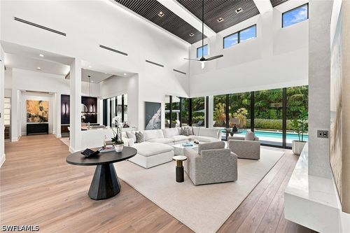 1300 Nautilus Rd, Naples, FL, 34102-5167 | Card Image