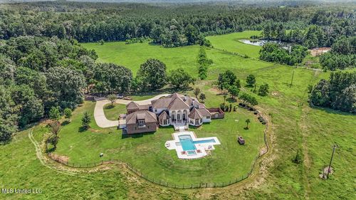 3088 Terrys Creek Rd, Magnolia, MS, 39652-8536 | Card Image