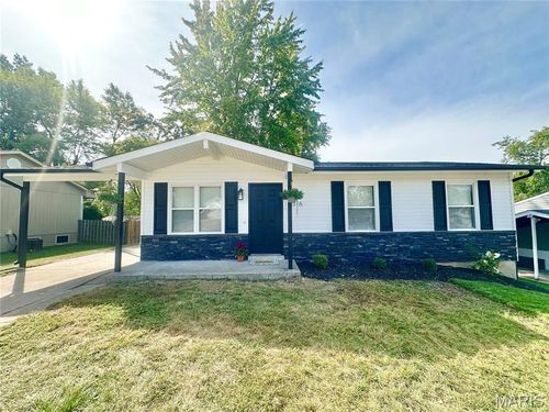 4316 Mcclay Rd, Saint Charles, MO, 63304-7922 | Card Image