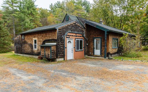 4 Middletown Rd, Roxbury, NH, 03431-8703 | Card Image