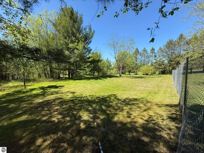 5867 Mabel Rd, House other with 5 bedrooms, 3 bathrooms and null parking in Williamsburg MI | Image 13