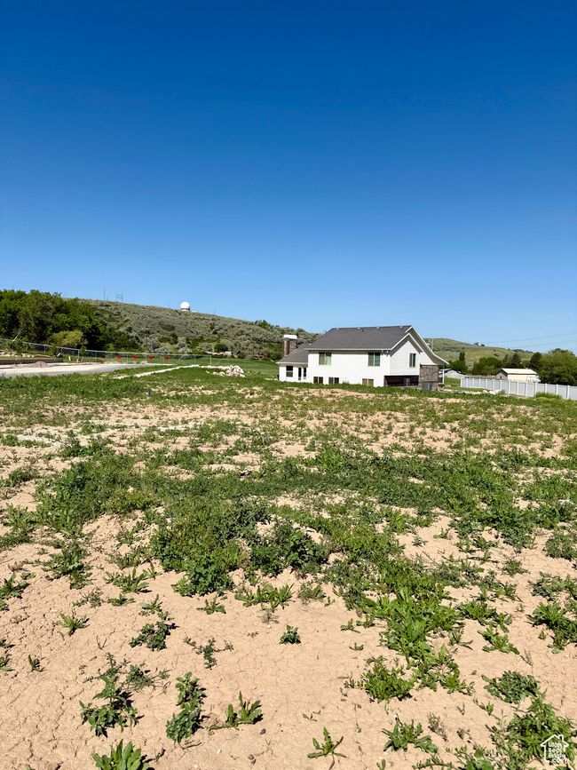 View of yard featuring a view of rural / pastoral area | Image 14