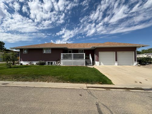 510 2nd St W, Chester, MT, 59522-7756 | Card Image