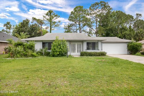 7 Warren Pl, Palm Coast, FL, 32164-7659 | Card Image