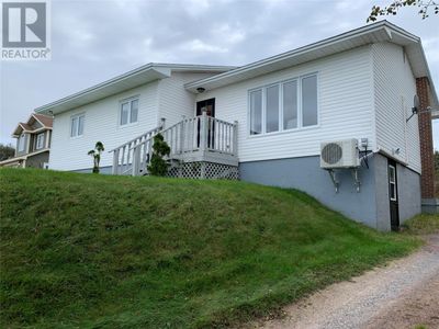 12 Longs Hill, House other with 3 bedrooms, 2 bathrooms and null parking in Old Perlican NL | Image 2