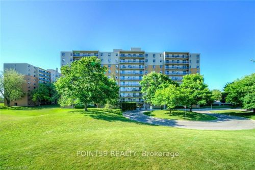 410-931 Wonderland Rd S, London, ON, N6K2X6 | Card Image