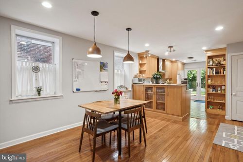 1911 Mount Vernon St, PHILADELPHIA, PA, 19130-3488 | Card Image