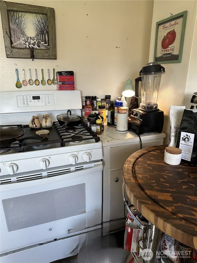 1205 E Maple St, House other with 1 bedrooms, 1 bathrooms and 1 parking in Bellingham WA | Image 7