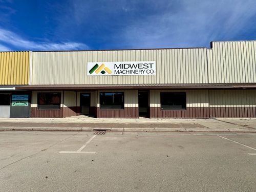 19 Central Ave S, Elbow Lake, MN, 56531-4116 | Card Image