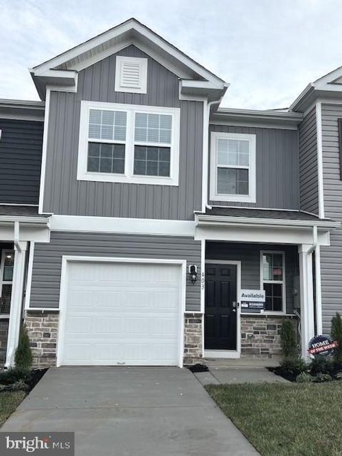 403 Tevis St, WINCHESTER, VA, 22601-6157 | Card Image