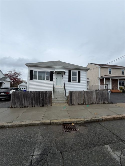 496 Tucker St, Fall River, MA, 02721-3342 | Card Image
