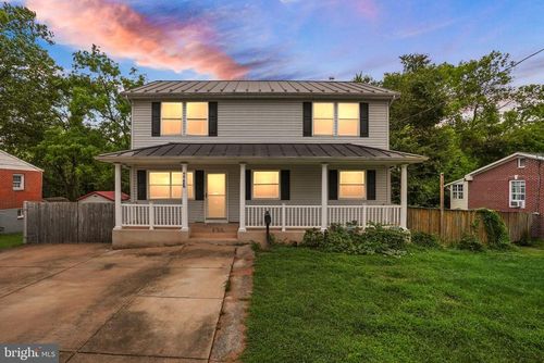 7726 Amherst Dr, MANASSAS, VA, 20111-4137 | Card Image