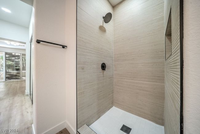 UNIT-101 - 1900 Summer Pine Ct, Townhouse with 3 bedrooms, 3 bathrooms and null parking in Las Vegas NV | Image 15