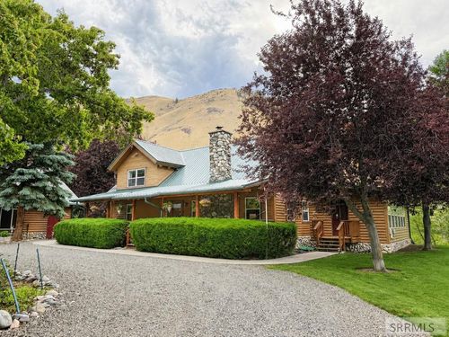 14 Salmon Ln, Salmon, ID, 83467-5229 | Card Image