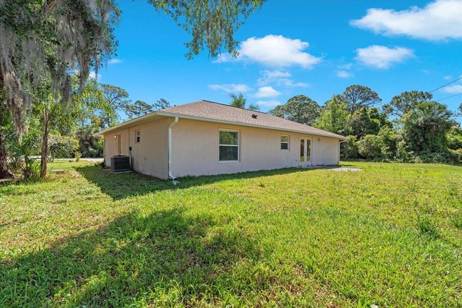 2732 Alamanda Dr, House other with 3 bedrooms, 2 bathrooms and null parking in Edgewater FL | Image 34