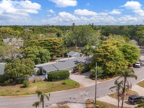 3424 Tanglewood Dr, SARASOTA, FL, 34239-6517 | Card Image
