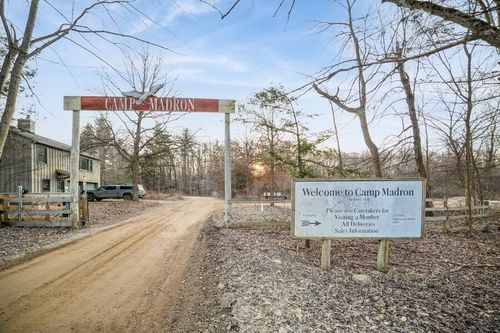 29 Camp Madron Rd, Buchanan, MI, 49107 | Card Image