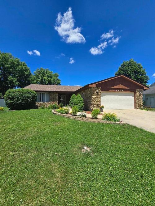 1118 Moorland Ave, Shorewood, IL, 60404-9618 | Card Image