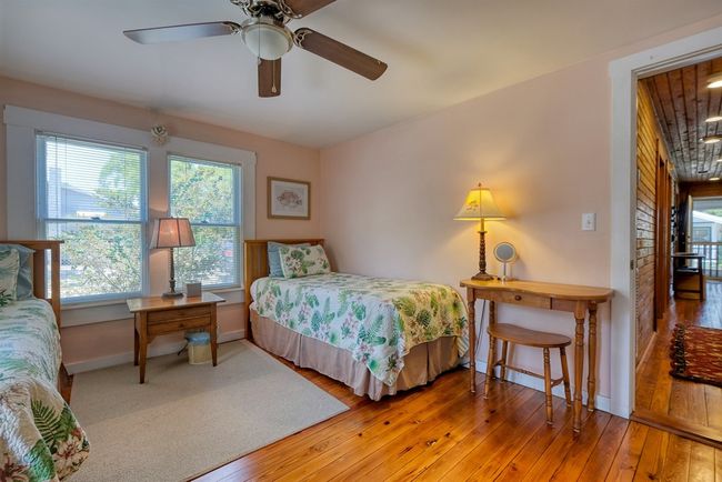 12403 Cedar St, House other with 2 bedrooms, 1 bathrooms and null parking in Cedar Key FL | Image 17