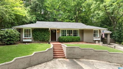 428 Windsor Dr, HOMEWOOD, AL, 35209-4430 | Card Image