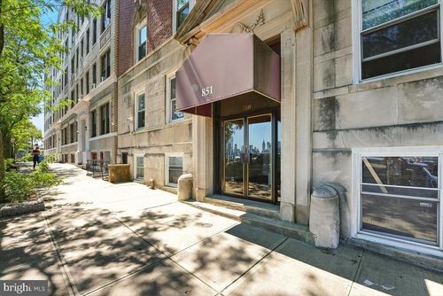 e1-851 Kennedy Blvd, Union City, NJ, 07087 | Card Image