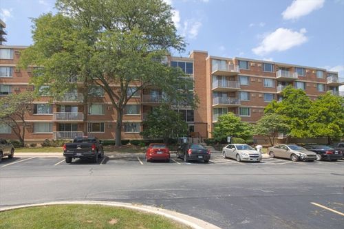 apt-1b-2222 S Stewart Ave, Lombard, IL, 60148-5524 | Card Image