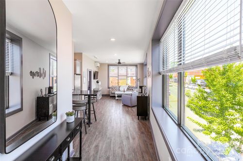 a-138 S Main St, Marion, NC, 28752-4550 | Card Image