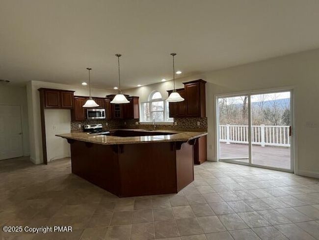kitchen | Image 6