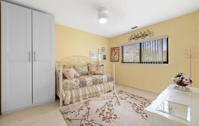 67 Northgate Cir, Condo with 2 bedrooms, 3 bathrooms and null parking in Melville NY | Image 13