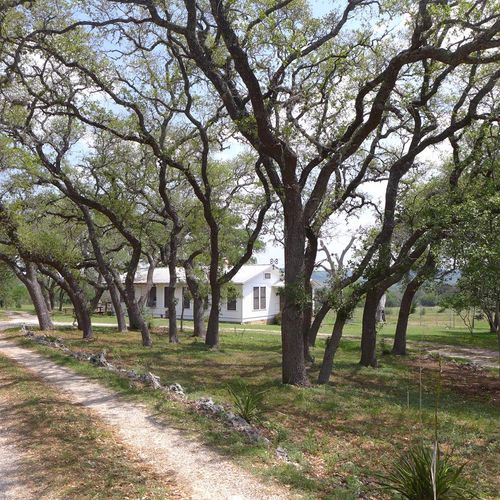 41 Big Joshua Creek Rd, Comfort, TX, 78013-3109 | Card Image
