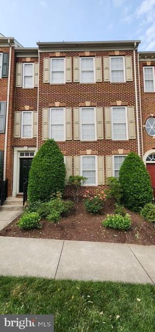 23812 Burdette Forest Rd, CLARKSBURG, MD, 20871-4388 | Card Image