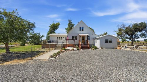 1452 P Rd, Loma, CO, 81524-9421 | Card Image