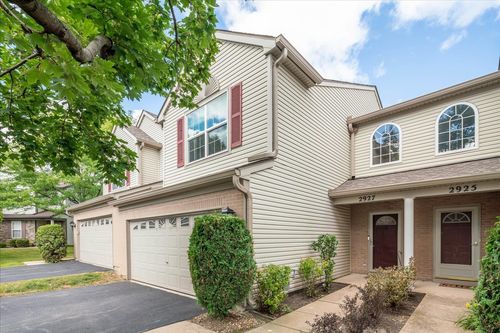 2927 Caldwell Ln, Geneva, IL, 60134-4487 | Card Image