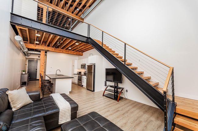 Staircase | Image 19