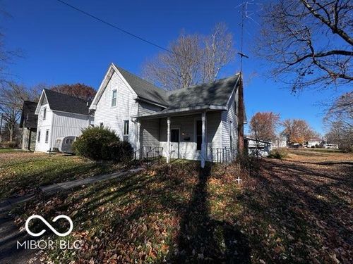 134 W Pine St, Knightstown, IN, 46148-1347 | Card Image