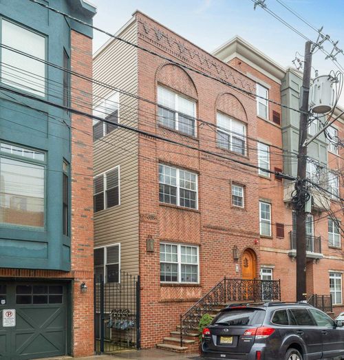 apt-2-439 2nd St, Jersey City, NJ, 07302-2282 | Card Image