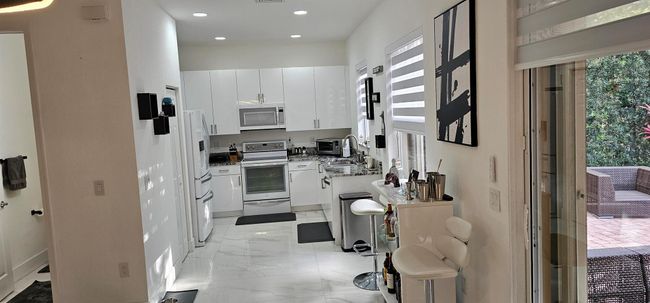 10435 Yarrow Dr, House other with 3 bedrooms, 3 bathrooms and null parking in Boynton Beach FL | Image 12