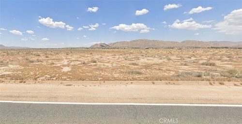 23350 Standing Rock, Apple Valley, CA, 92307 | Card Image