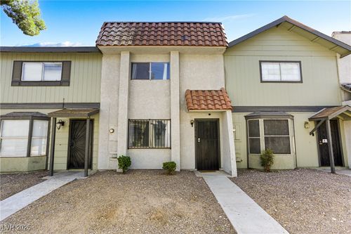 886 Flagstone Way, Las Vegas, NV, 89110-2353 | Card Image