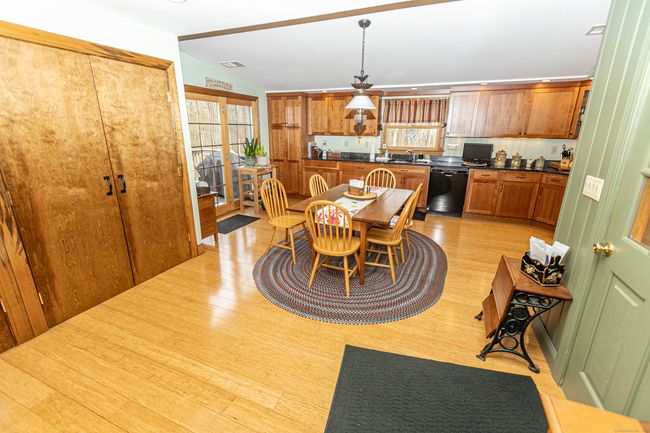570 Atkins St, House other with 4 bedrooms, 2 bathrooms and null parking in Middletown CT | Image 13
