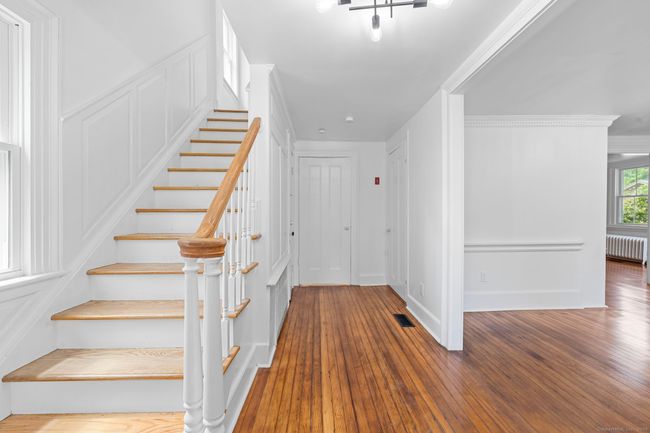 2921 Nichols Ave, House other with 5 bedrooms, 3 bathrooms and null parking in Trumbull CT | Image 7