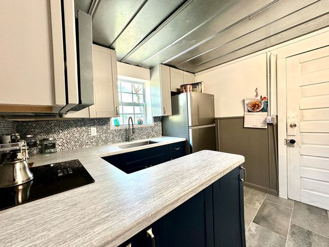12391 Live Oak St, House other with 1 bedrooms, 1 bathrooms and null parking in Cedar Key FL | Image 17