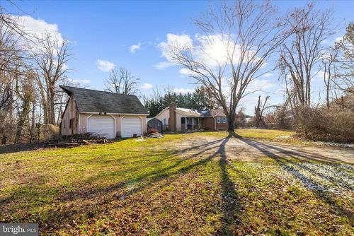 434 College Pkwy, Arnold, MD, 21012-1834 | Card Image