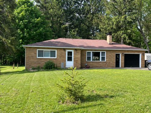 318 E Cass St, Bangor, MI, 49013-1470 | Card Image