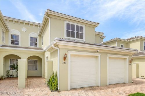 apt-203-1325 Mariposa Cir, NAPLES, FL, 34105-7232 | Card Image