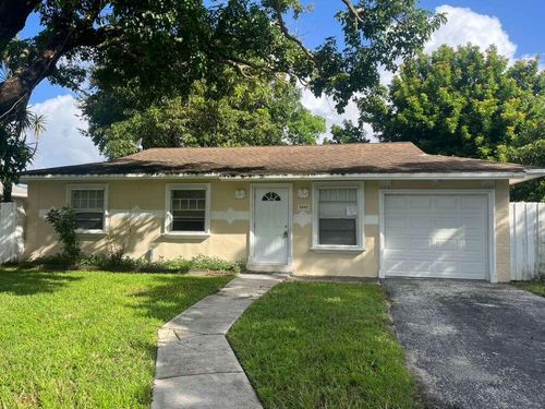 8201 Sw 5th Ct, North Lauderdale, FL, 33068-2011 | Card Image