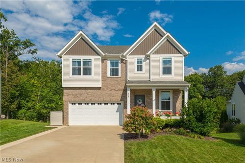 978 Hawkin Ln, Aurora, OH, 44202-7557 | Card Image
