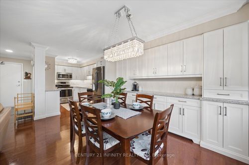 635-50 Richmond St E, Oshawa, ON, L1G7C7 | Card Image